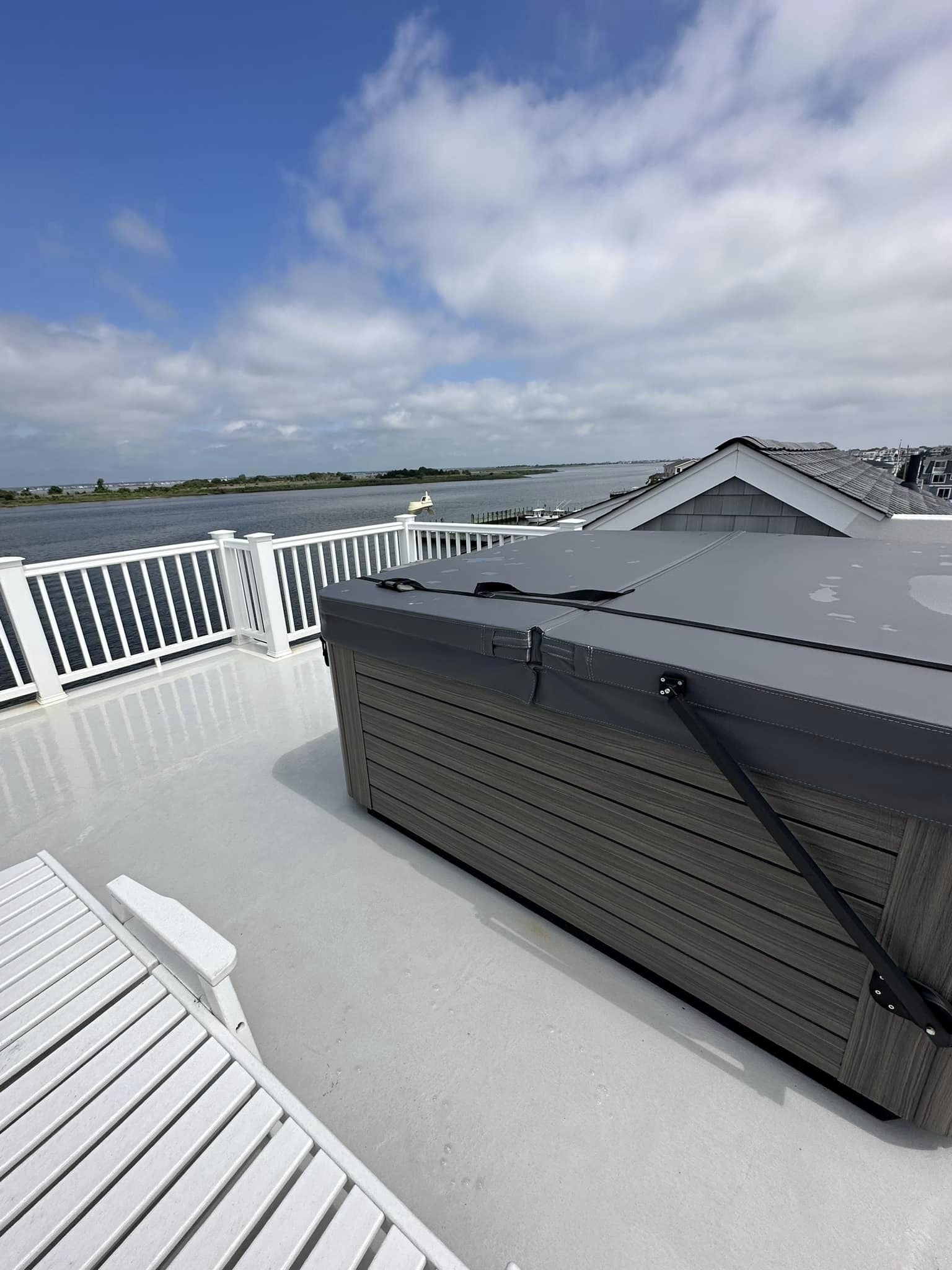 House wash in Long Beach Island , New Jersey